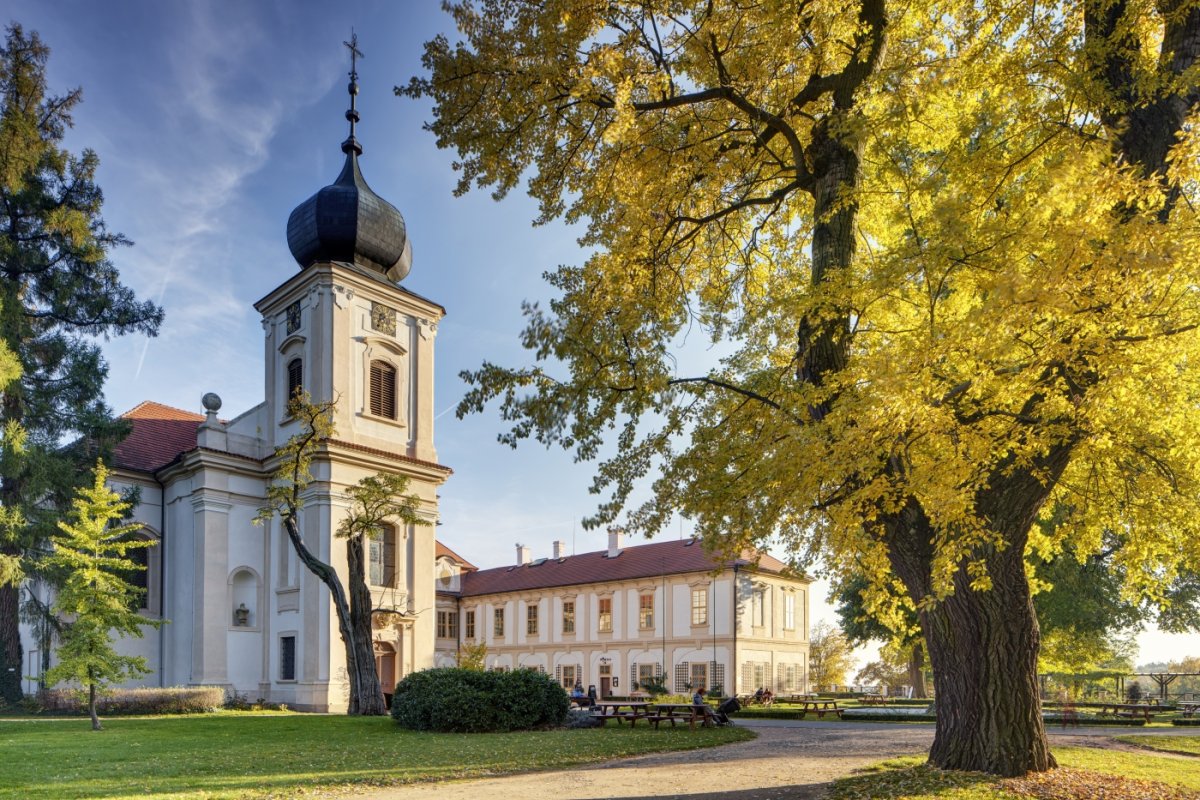 Svatohubertské slavnosti Loučeň